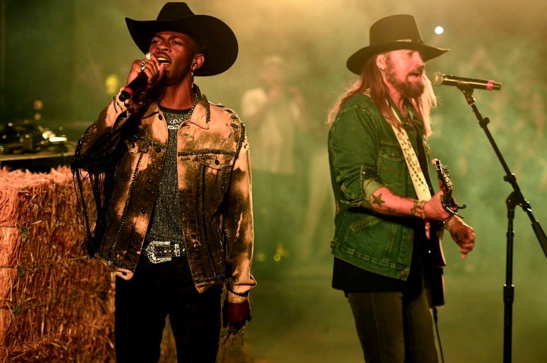 Fakta Menarik ‘Old Town Road’ yang Jadi Raja Baru Billboard